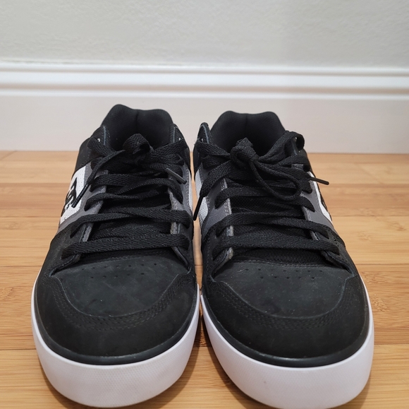 Men's DC Skateboarding Blitz Classic mens size 10.5 - Picture 2 of 5